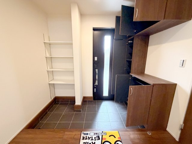 島田市金谷東　4期　新築戸建の玄関