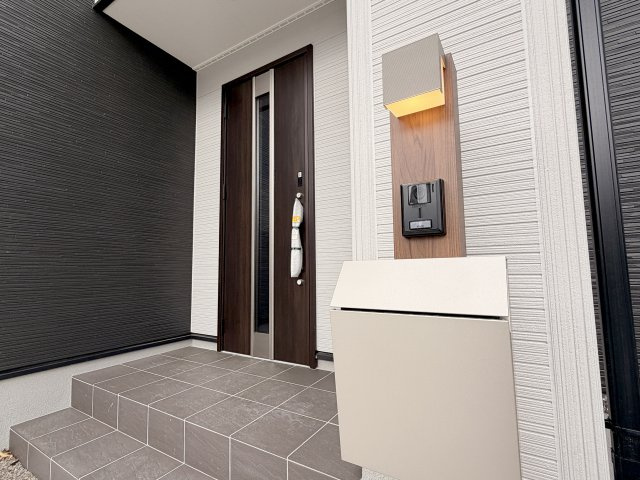 島田市金谷東　4期　新築戸建のエントランス