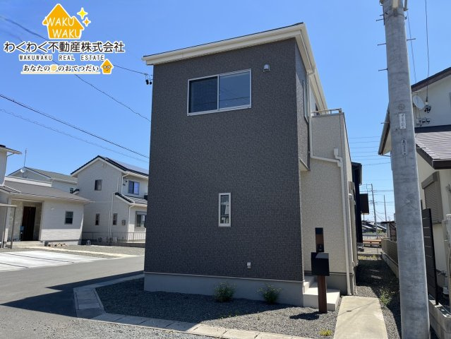 中古戸建の前面道路含む現地写真|2026年5月16日撮影