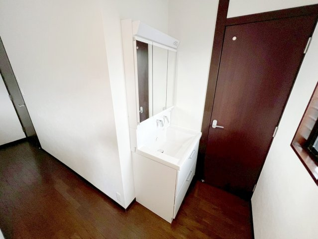 中古 戸建ての独立洗面台