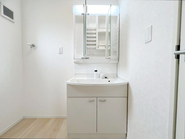 牧之原市細江　第13　　の独立洗面台