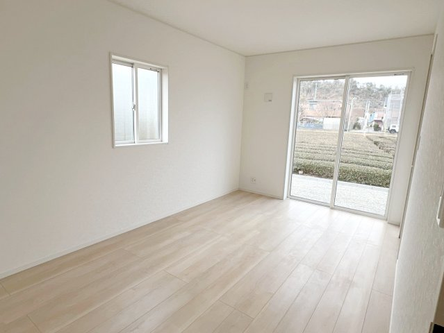 牧之原市細江　第13　　の洋室