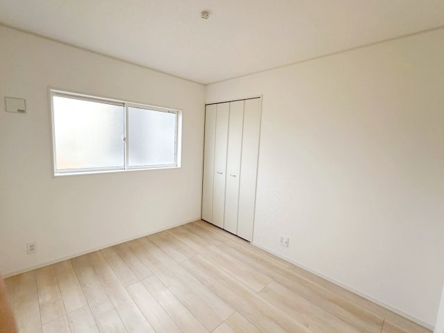 牧之原市細江　第13　　の洋室