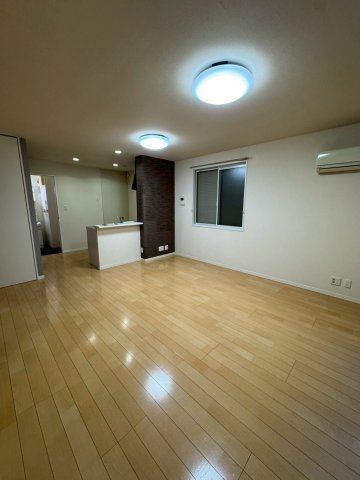 クレセオ花水木の居間・リビング