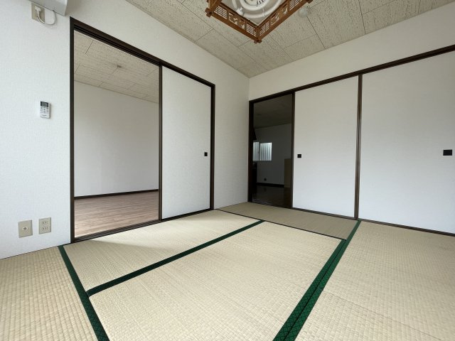 ベルテ東金の和室