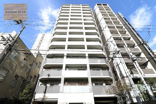 プレミスト堺筋本町ラディーナの外観