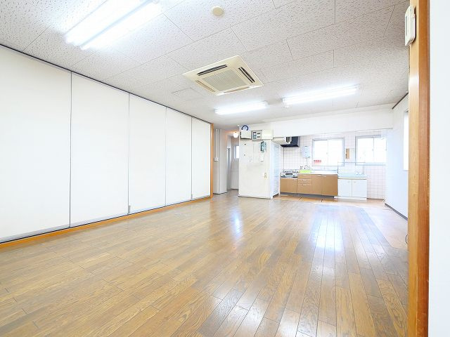 シティロイヤル富雄駅前の内装