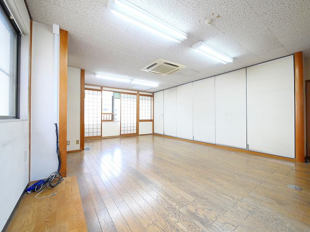 シティロイヤル富雄駅前の内装