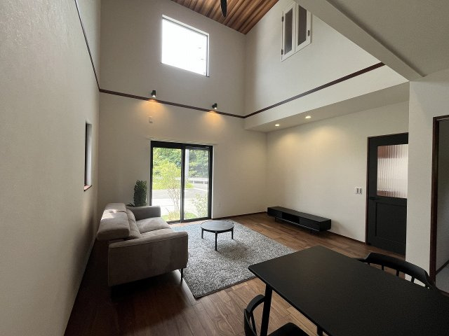 仲介手数料不要　大英産業アーキデイズ菊池郡大津町室６号地【室小・大津北中】の居間・リビング