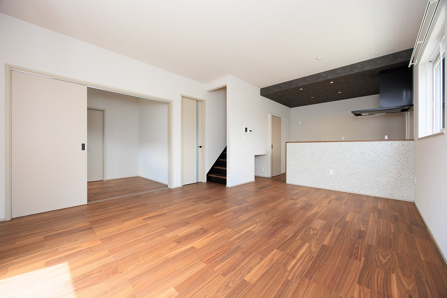 仲介手数料不要　大英産業アーキデイズ菊池郡大津町室４号地【室小・大津北中】の居間・リビング