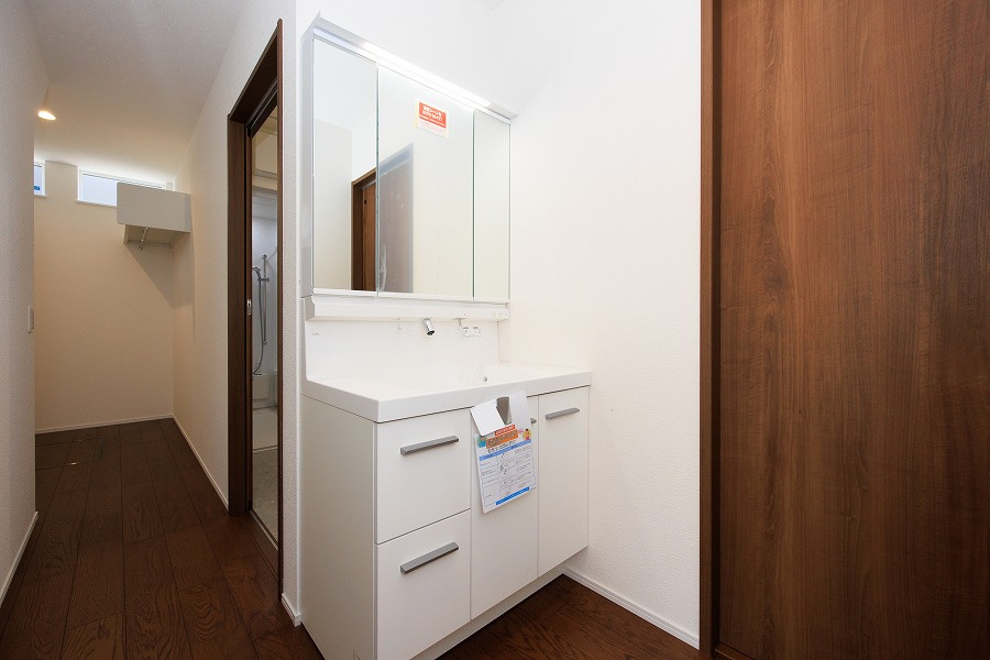 仲介手数料不要　大英産業菊池郡菊陽町原水１号地【菊陽北小・菊陽中】の独立洗面台