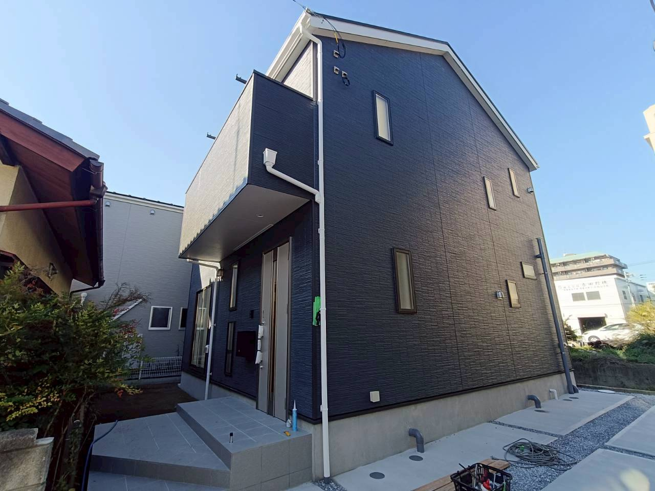 三郷市　高州2丁目　　新築戸建　全1棟