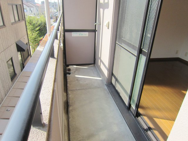 アスティーニ海田南のバルコニー