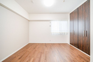 【洋室】 | 【プレティナレジデンス橦木町】仲介手数料無料！（山吹小学校・冨士中学校）