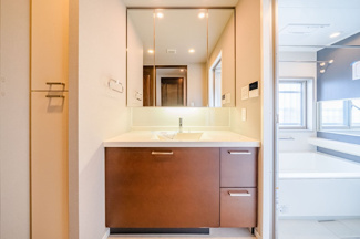 【独立洗面台】 | 【プレティナレジデンス橦木町】仲介手数料無料！（山吹小学校・冨士中学校）