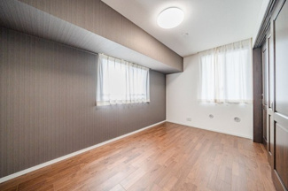 【寝室】 | 【プレティナレジデンス橦木町】仲介手数料無料！（山吹小学校・冨士中学校）