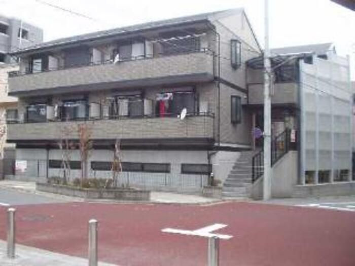 Ｋ-クロッシングの外観