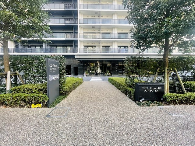シティタワーズ東京ベイセントラルタワーのエントランス