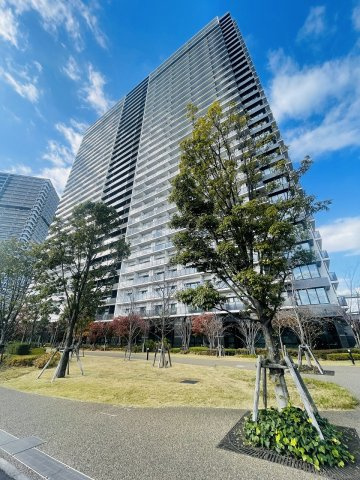 シティタワーズ東京ベイセントラルタワーの外観