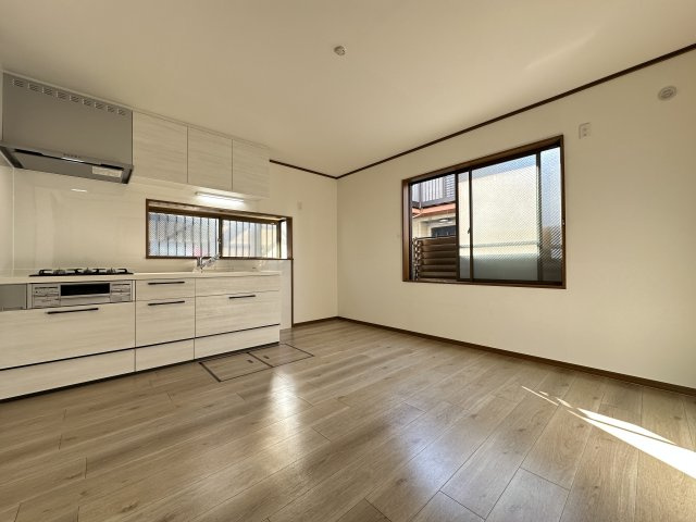 明石市山下町戸建のキッチン