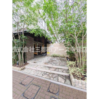 【エントランス】 | ＣＯＲＶＡＬ大森　は三都市アース中延店へお任せください！　ご内覧可能なお部屋は物件現地お待ち合わせご案内可能です！