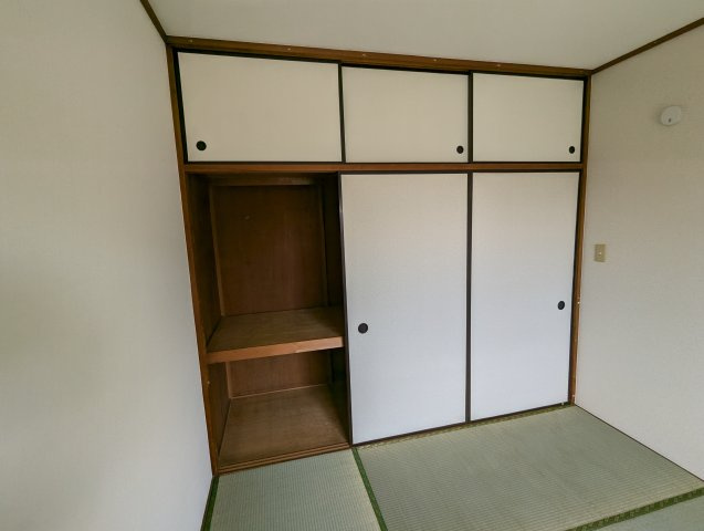 サニーハイツ清宮の和室