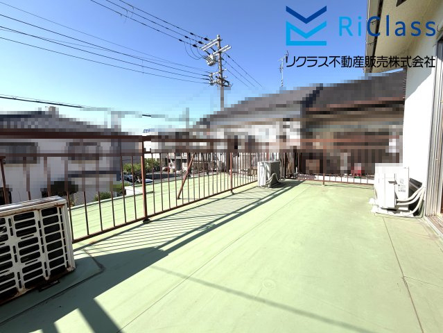 中古戸建　大阪市旭区清水１丁目のバルコニー|南西向きのルーフバルコニーです