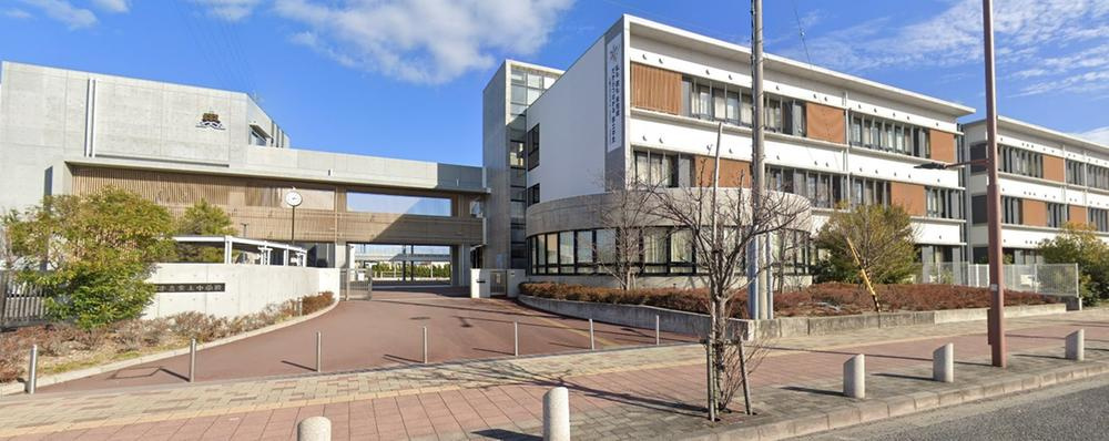 LAVIE保免上2501B の周辺