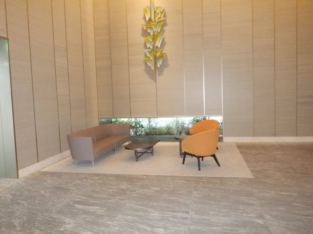 クラッシィタワー新宿御苑のロビー