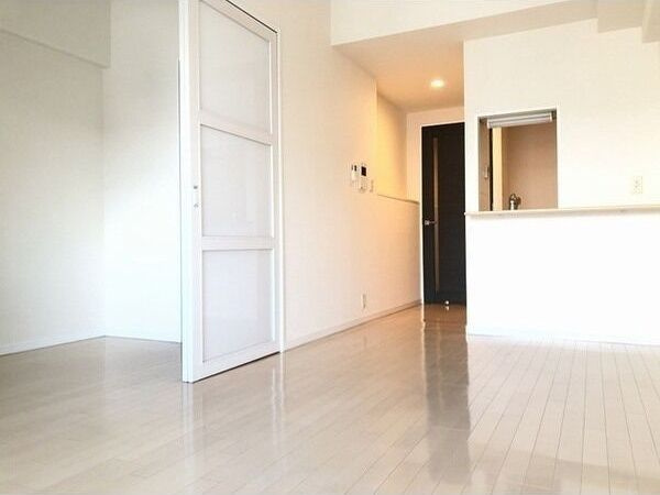 ES-Grande大阪 City Avenueの居間・リビング