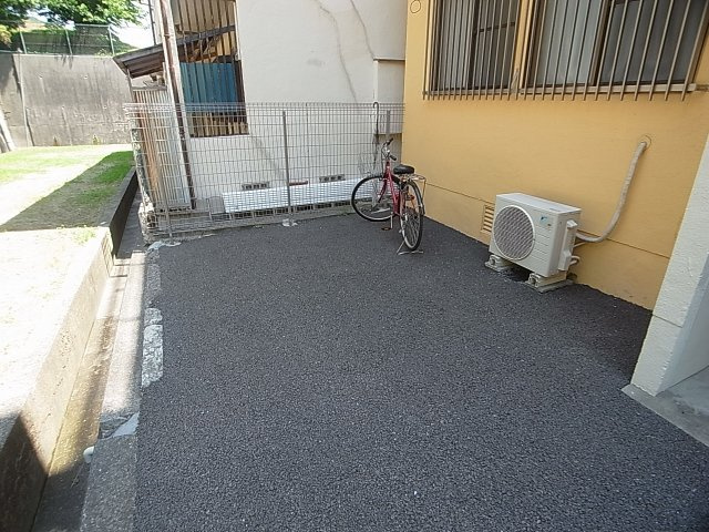 マンション平和のその他共用部分|敷地内のスペースもゆったりしてます