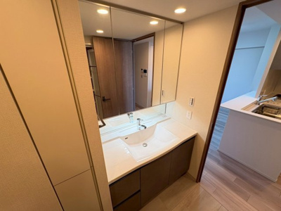 【独立洗面台】 | パークホームズ千里中央ザ レジデンス シティフロント
