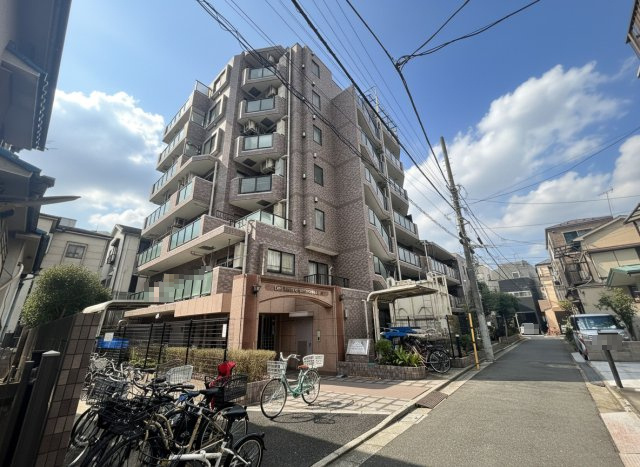 ライオンズマンション東向島第2の外観