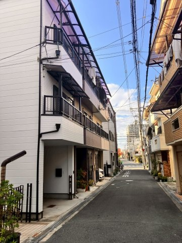 【前面道路含む現地写真】の画像