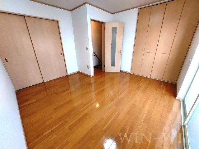 プラッサムコートMK B棟の寝室