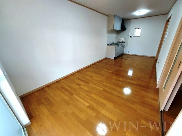 プラッサムコートMK B棟の居間・リビング