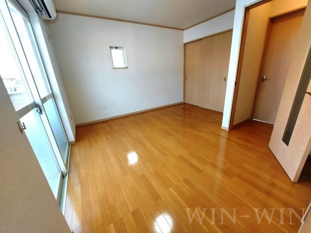 プラッサムコートMK B棟の寝室