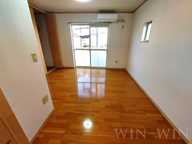 プラッサムコートMK B棟の寝室