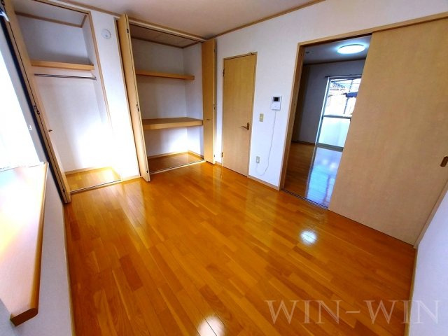 プラッサムコートMK B棟の寝室