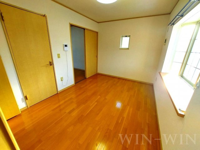 プラッサムコートMK B棟の寝室