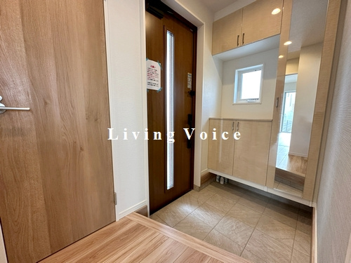 【玄関】 | 【仲介手数料０円】横浜市緑区三保町5期　新築一戸建て　全4棟 | 横浜市緑区三保町5期　新築一戸建て　全4棟