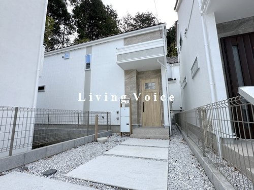 【エントランス】 | 【仲介手数料０円】横浜市緑区三保町5期　新築一戸建て　全4棟 | 横浜市緑区三保町5期　新築一戸建て　全4棟