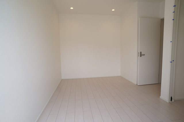 ロワジール宝塚の寝室