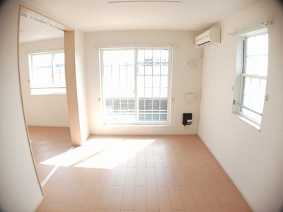 【居間・リビング】 | リバーサイドガーデン