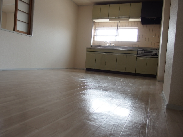 ルーミックノート緑丘の居間・リビング|別室イメージ