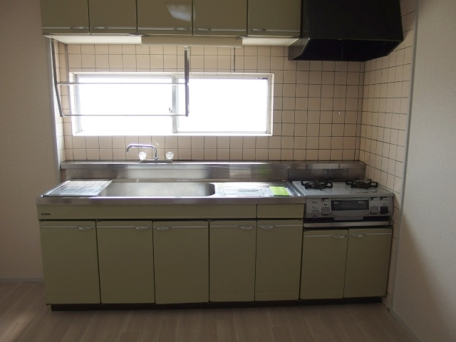 ルーミックノート緑丘のキッチン|別室イメージ