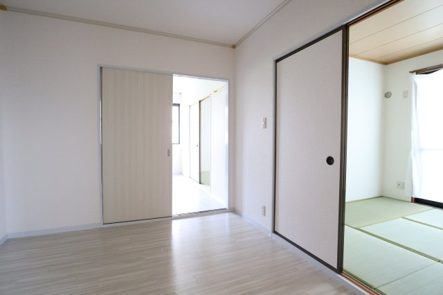 パストラルハイムの居間・リビング