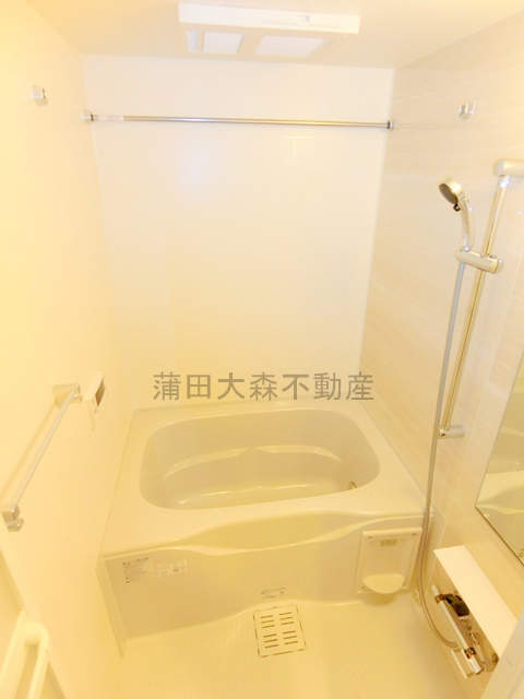 GRAN　PASEO大森北の浴室|浴室乾燥機能と追焚機能付きのお風呂