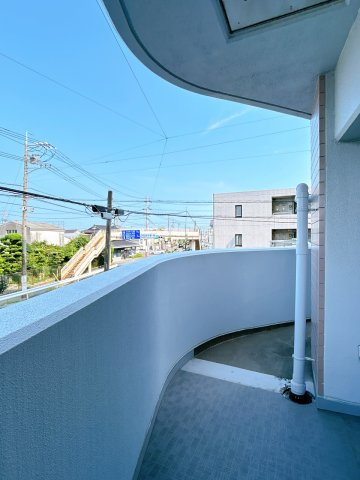 リ・エンブル駅北のバルコニー