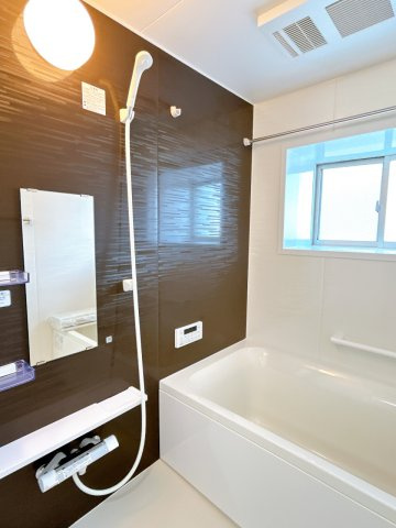 リ・エンブル駅北の浴室